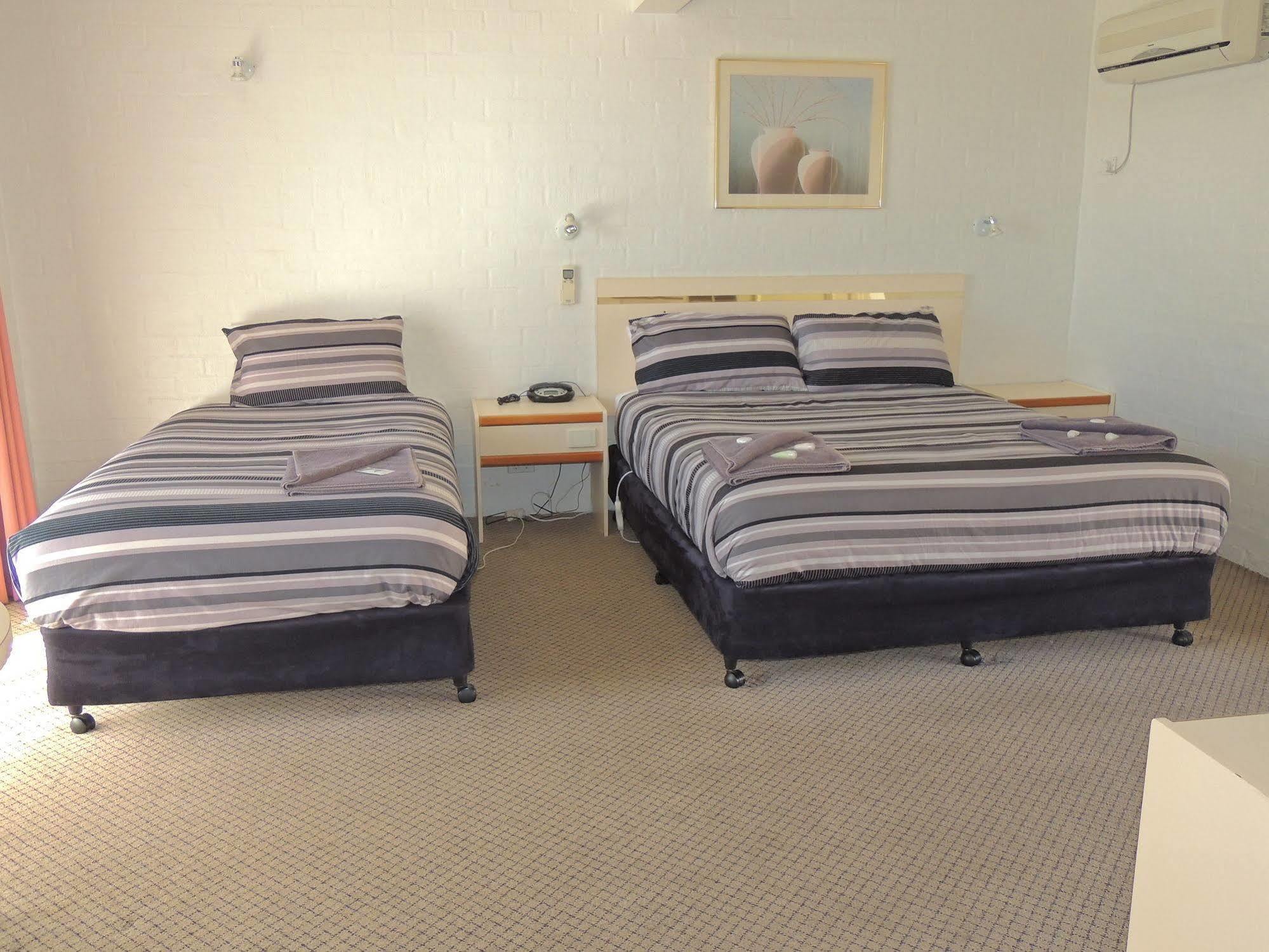 Argyle Terrace Motor Inn Batemans Bay Exterior photo